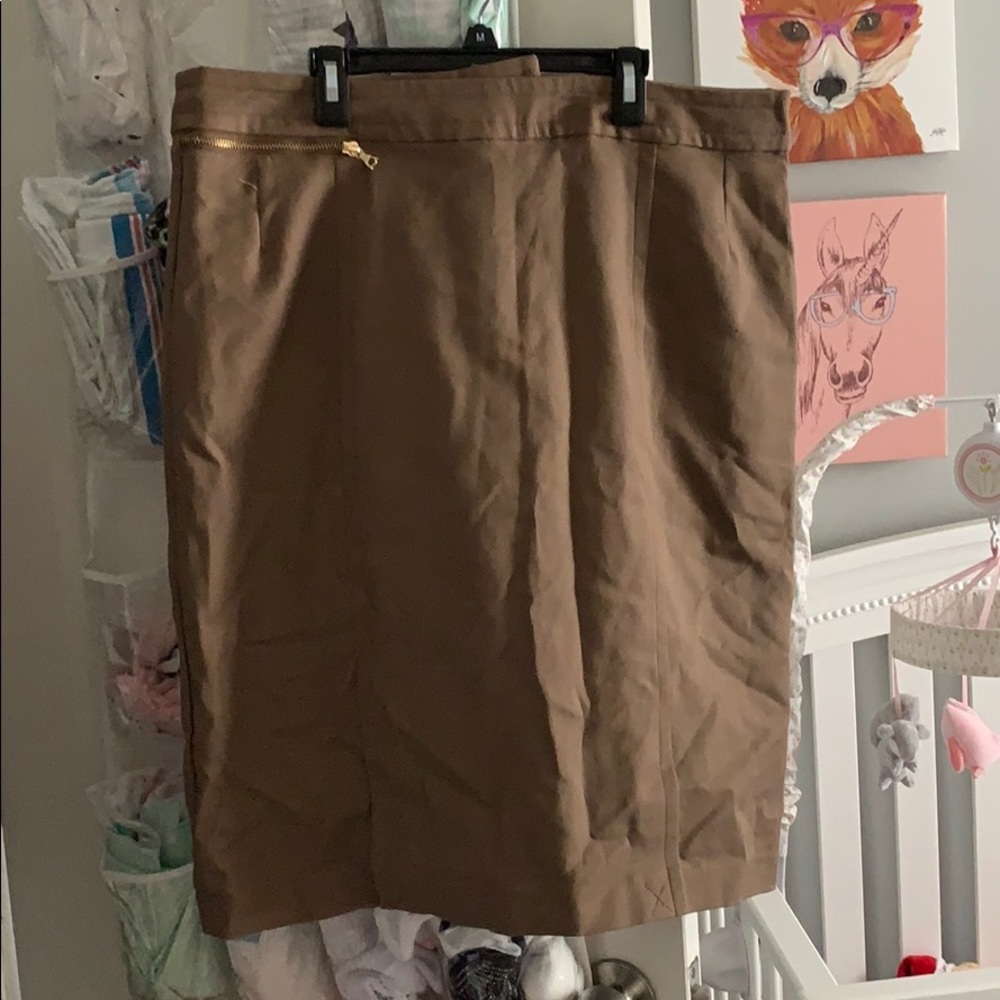 Preswick and moore pencil skirt